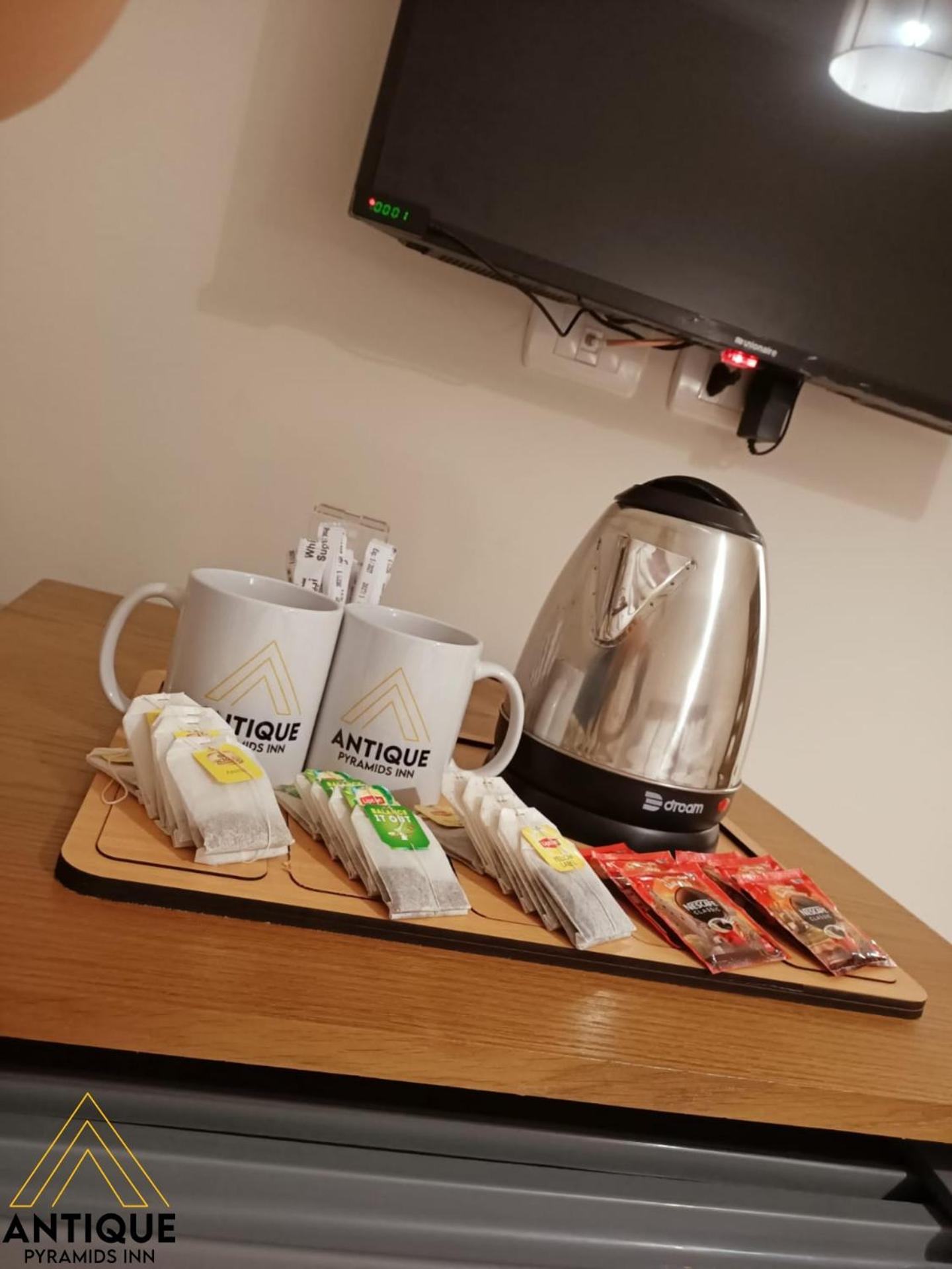 Antique Pyramids Inn Giza Екстер'єр фото