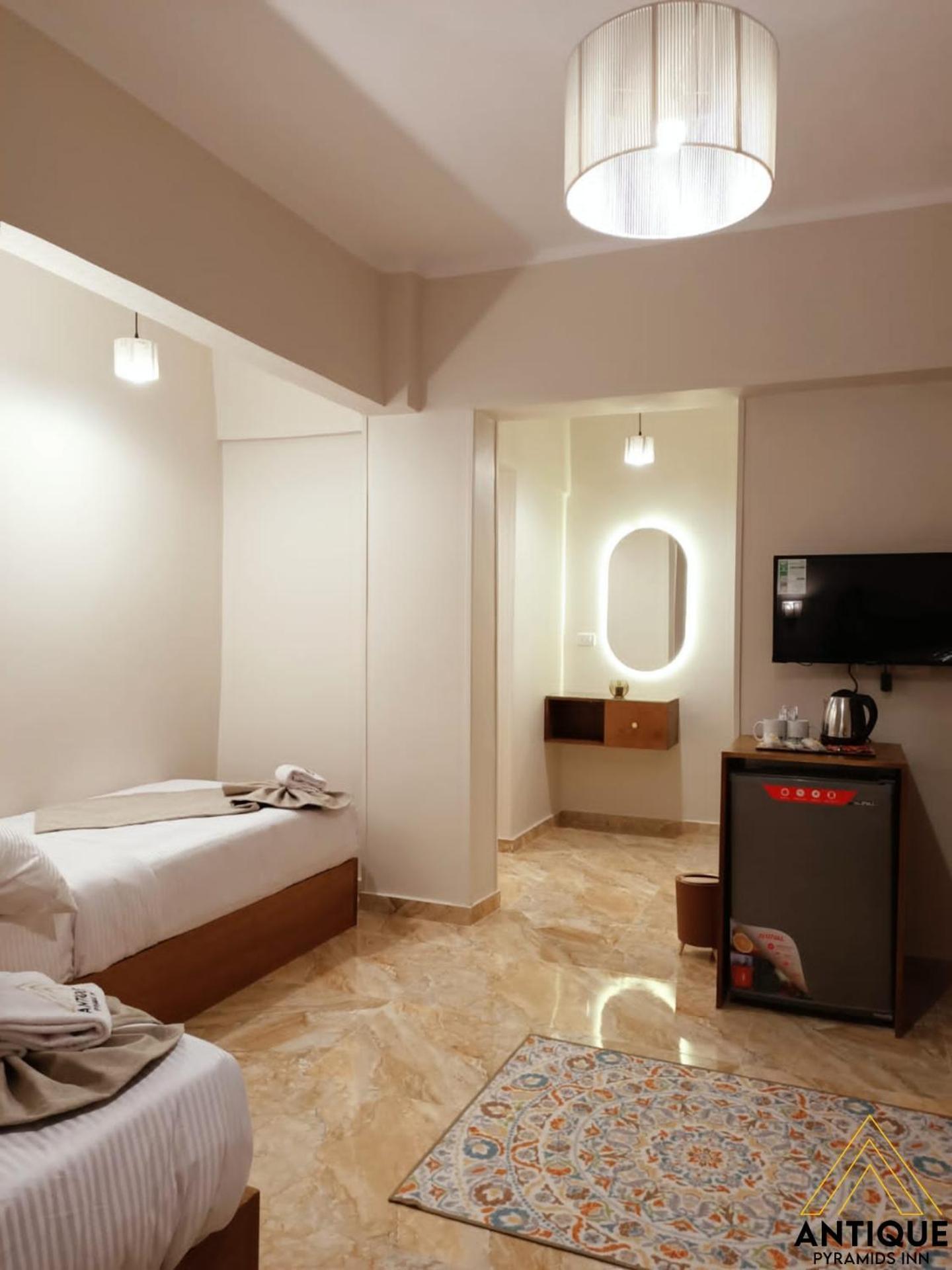 Antique Pyramids Inn Giza Екстер'єр фото