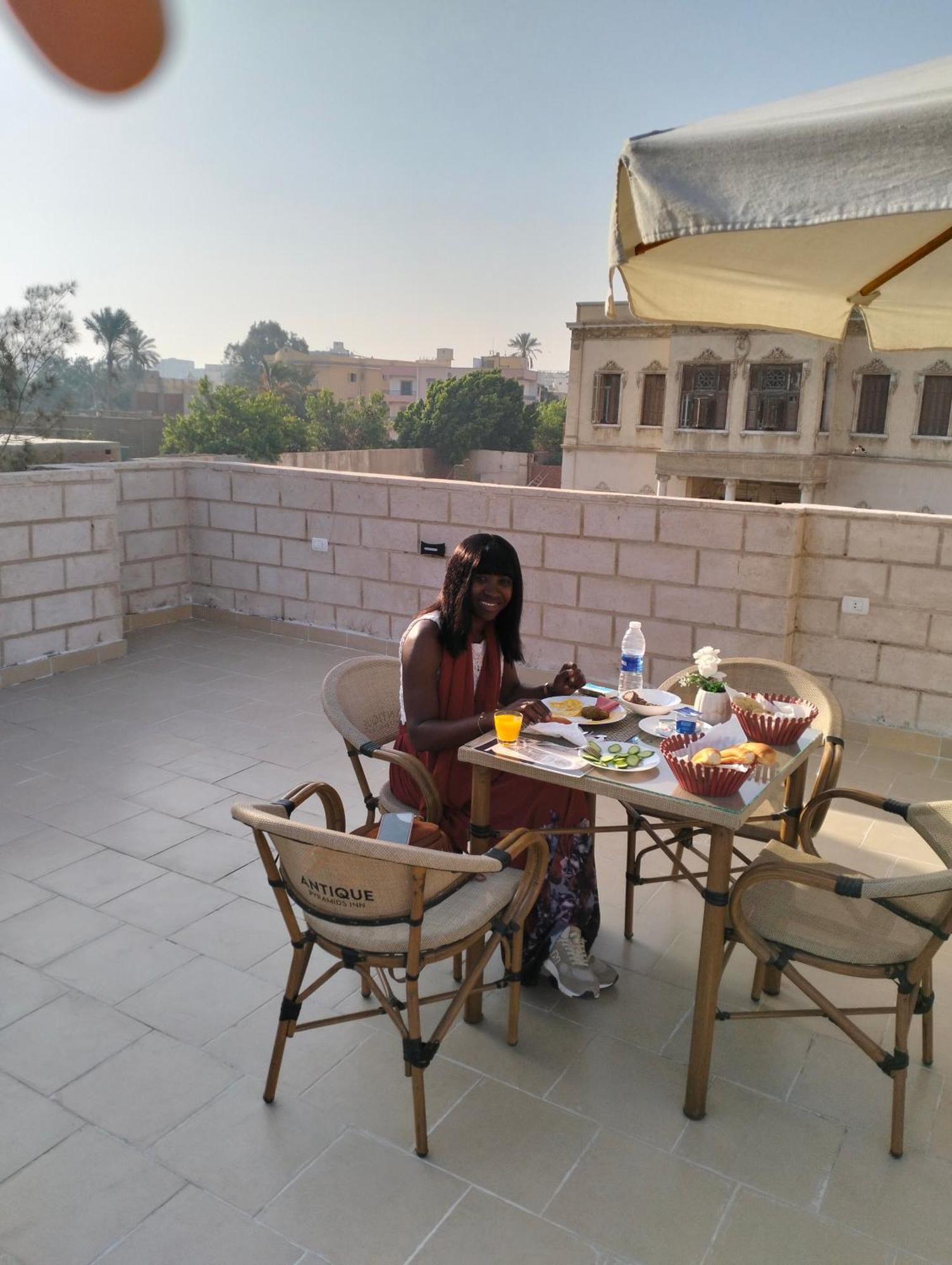 Antique Pyramids Inn Giza Екстер'єр фото